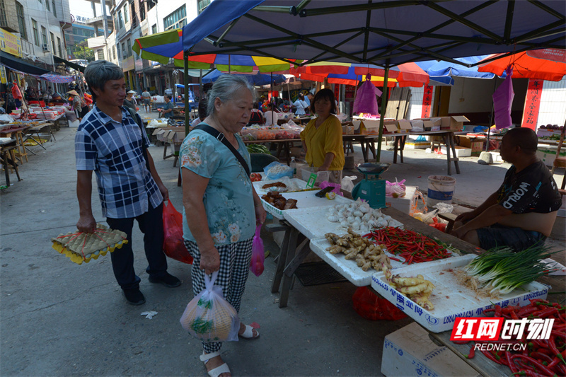 安吉特产市场图片