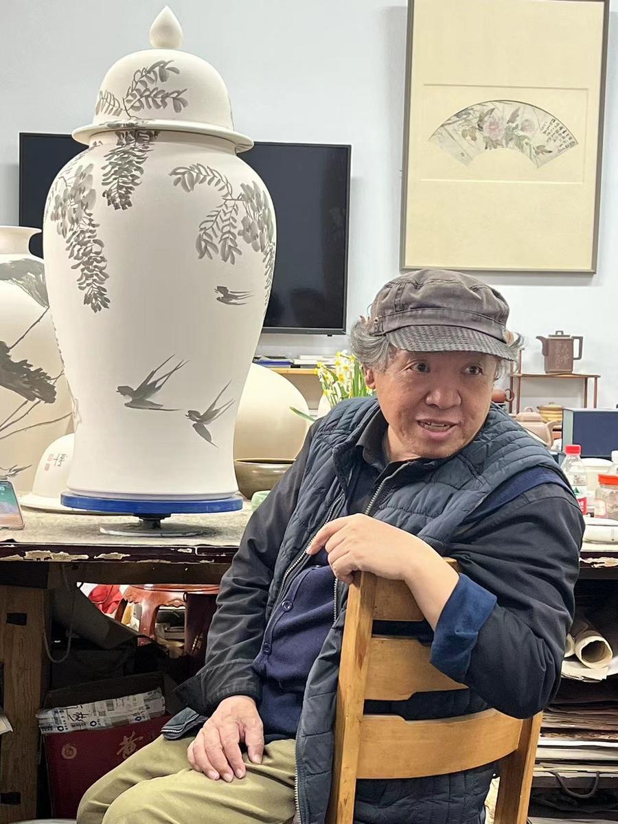 提香·春分|梁文博:在平淡的灰调中不平淡地活_腾讯新闻