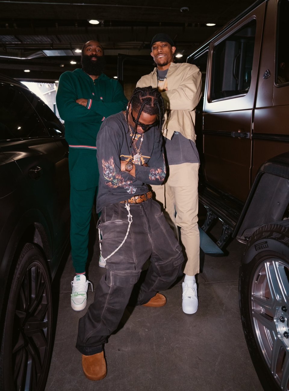 打工人下班咯哈登晒与德罗赞好友travisscott合影