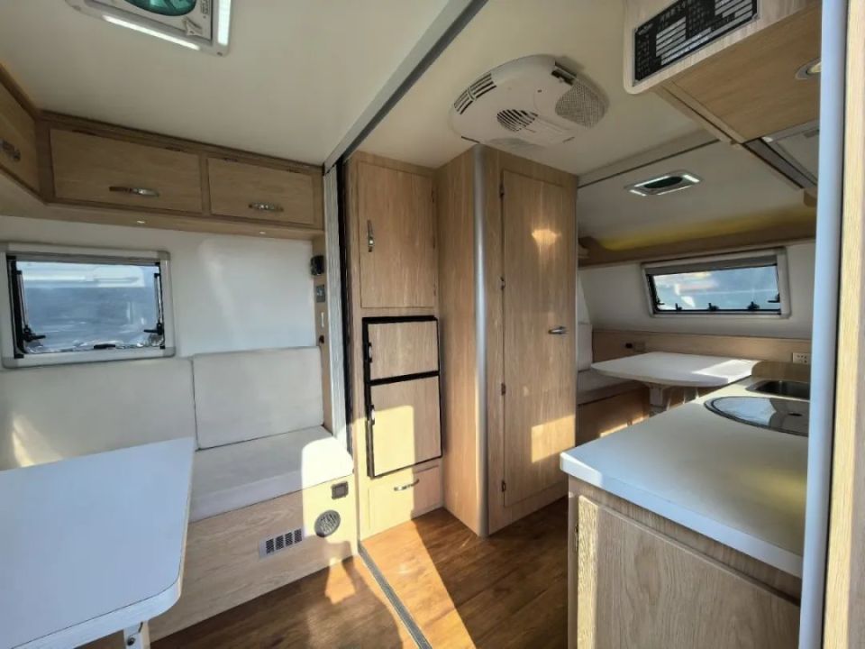 【二手房车】23年3月费德姆拖挂房车