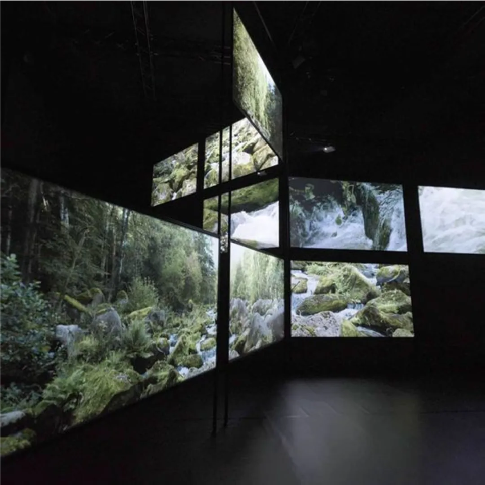 欧洲百年建筑改建为「蔚来中心」……︱德科未来城市