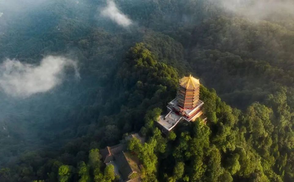 江湖大佬散盡家財上山求道  Religious 宗教