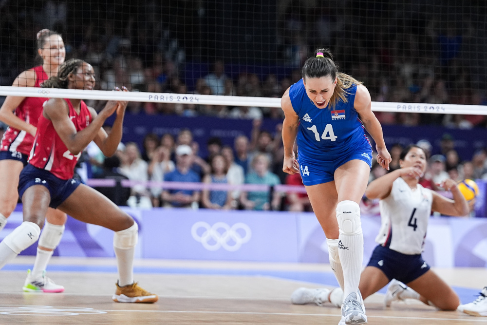 巴黎奥运会丨排球女子小组赛美国队胜塞尔维亚队