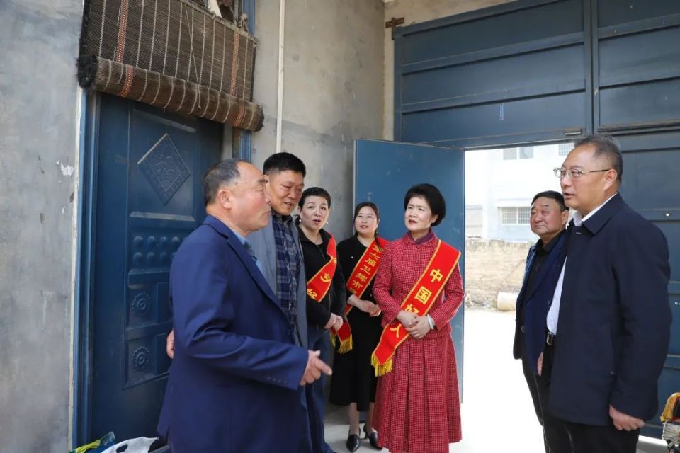 有宣讲 有诊疗 新乡文明实践走进中原农谷_腾讯新闻