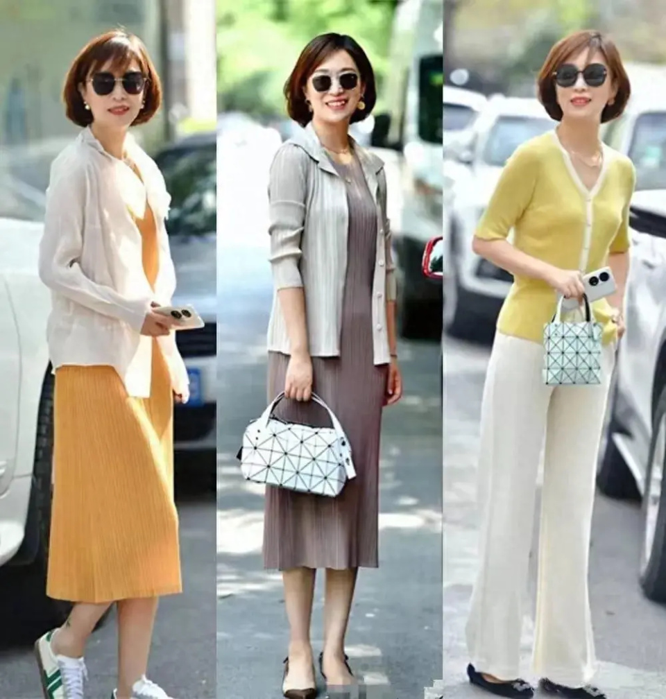 40岁的中年女性!穿衣不配短裤,裙子不上膝盖,显气质又得体洋气