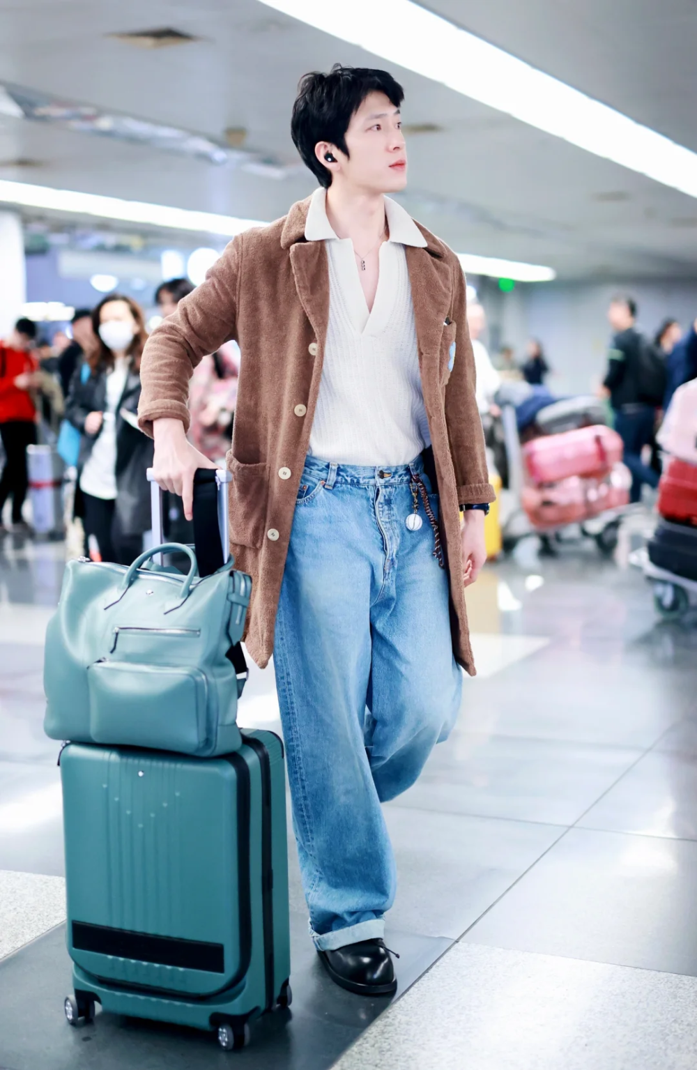 井柏然的"杀猪盘"穿搭也太有心机了,男女都可以借鉴