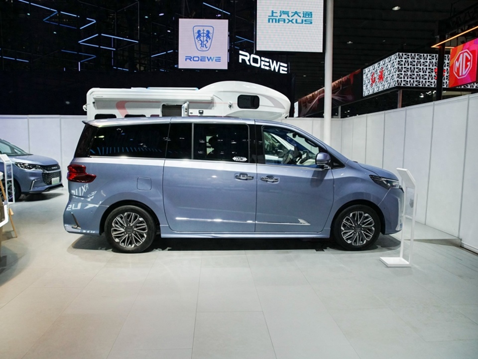 进一步拉低价格门槛,上汽大通g20 plus新车型上市售18.