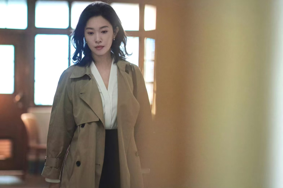 王佳佳:合作秦昊没火,演漫长的季节没红,今凭《前途无量》出圈