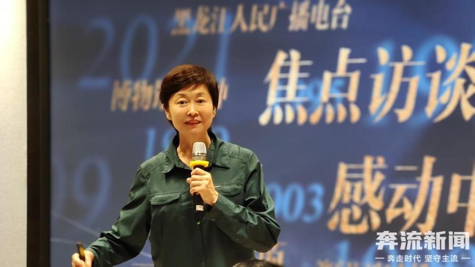 阅读让我遇到你 敬一丹与兰州读者见面会"畅谈心声"