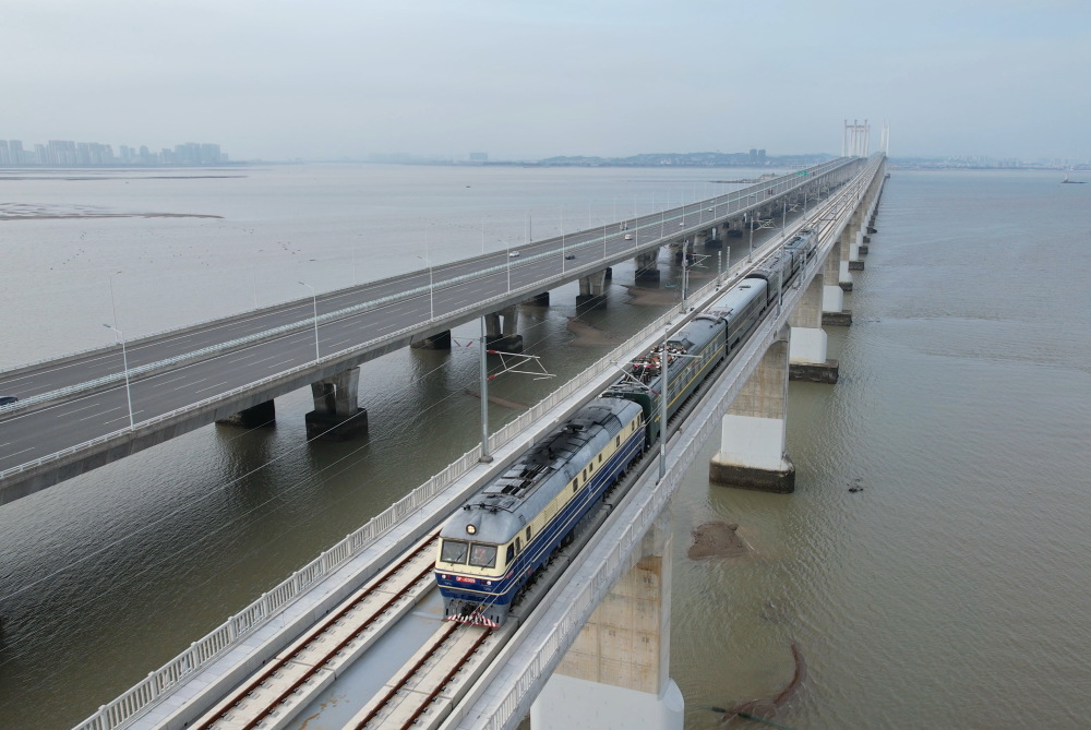 图文互动新建福厦铁路进入联调联试阶段