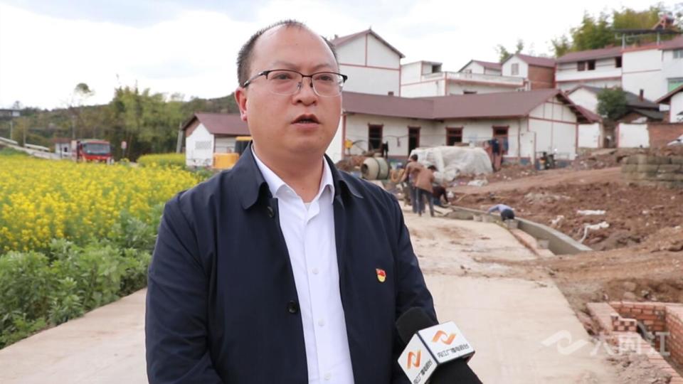 资中县银山镇:擦亮人居环境"新底色" 描绘美丽乡村"新画卷"_腾讯新闻