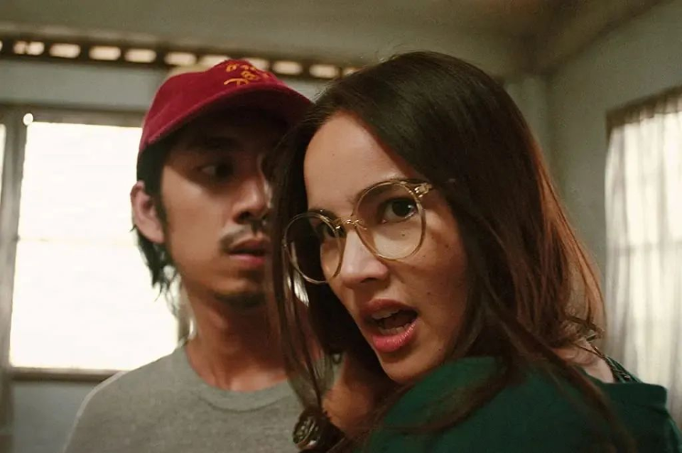 泰国电影《速度与爱情》,讲述了现年30多岁的大高是竞技叠杯世界冠军