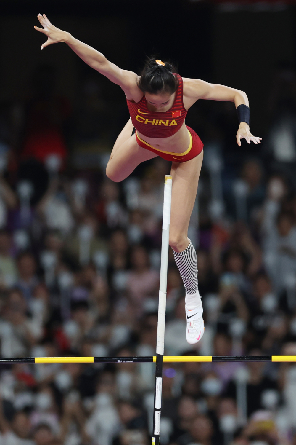 杭州亚运会丨中国选手李玲获女子撑杆跳高冠军