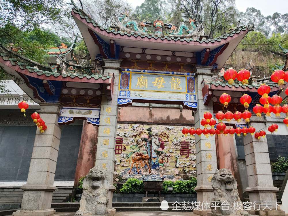 梧州龙母庙新旧庙宇并存还拥有最高的龙母圣像