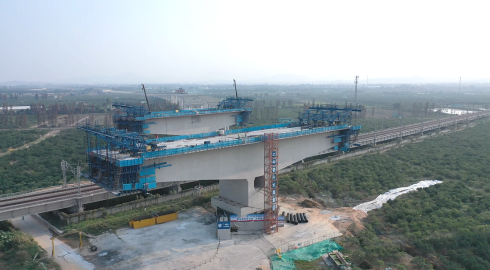 银洲湖高速建设取得新进展!_腾讯新闻