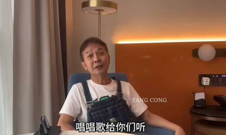61岁钱小豪近照暴瘦苍老,疑身体健康出问题,曾自曝10年无性生活