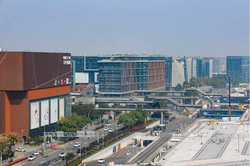 南虹桥集团持续推动区域经济高质量发展