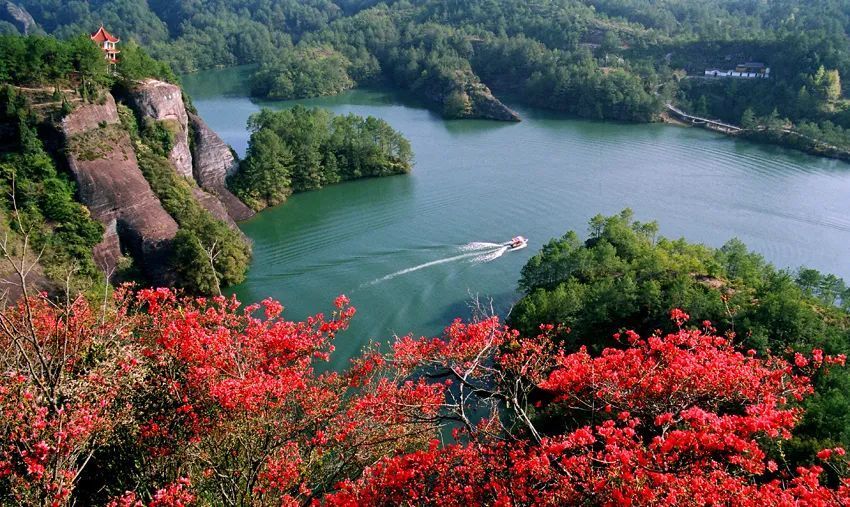 【最新】冠豸山精品旅游线路推荐_腾讯新闻