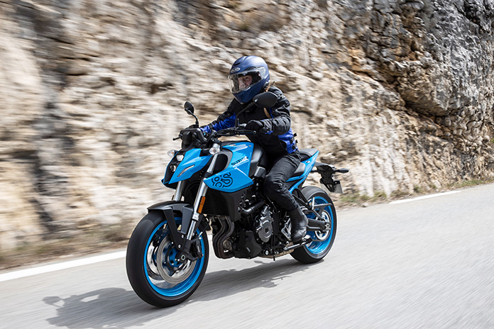 全新发动机的铃木gsx-8s和v-strom 800de拉力国内上专利,要上市了?