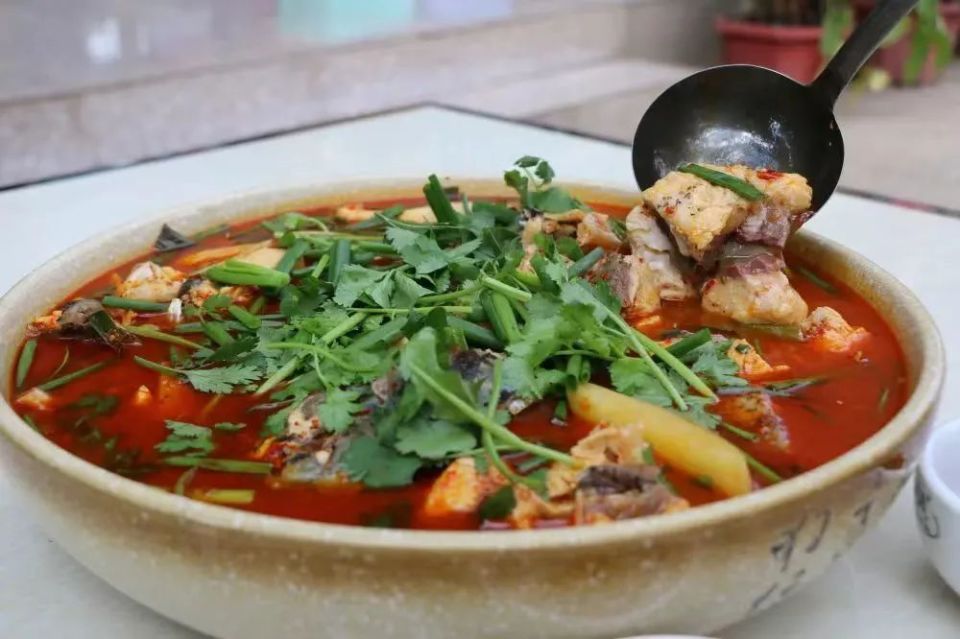 乐享云南美食宾川海稍鱼