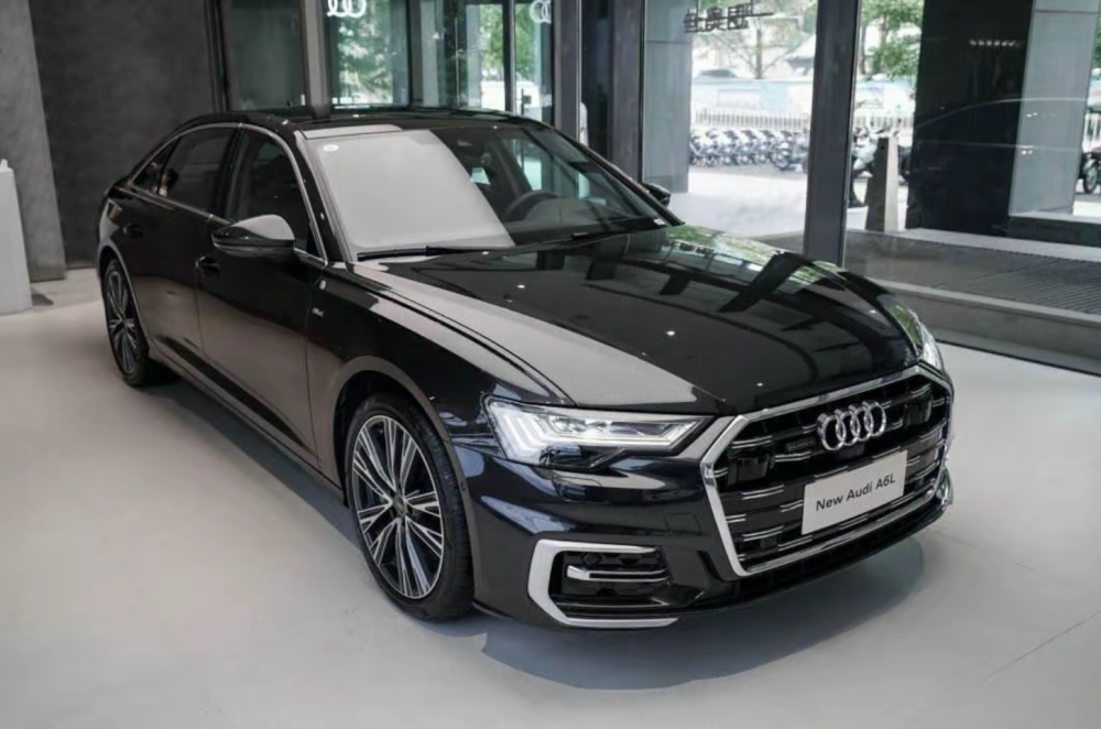 续费弹窗之后,又出现新车自燃,奥迪a6l遭遇多事之秋?