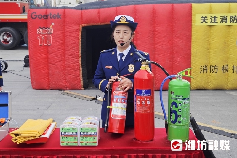 集中销毁潍坊消防上演安全打假记