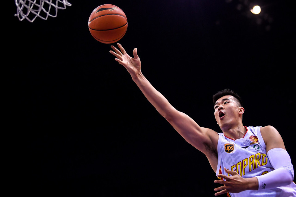 李慕豪0分2板5失误6犯规 但正负值全队最高_腾讯新闻