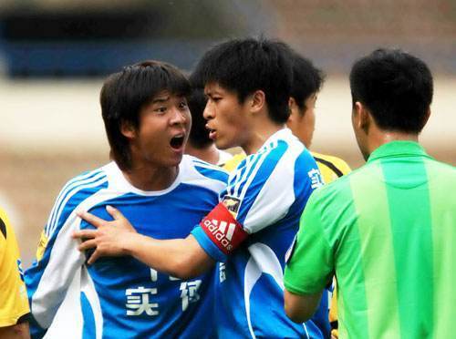 大连队应多培养新人,我在实德打主力飘了 中国球员通病