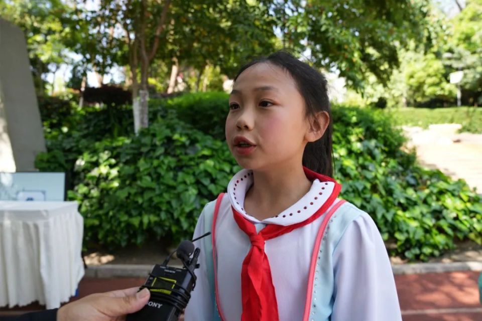 "呈贡区第二小学学生周雨彤说.