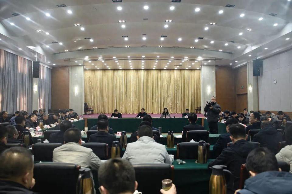 吕梁市生态环境局召开交城经济开发区及周边工业企业专