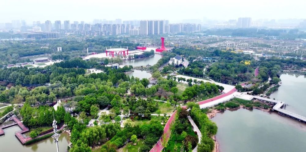 519中国旅游日畅游商丘市日月湖享受美好旅程