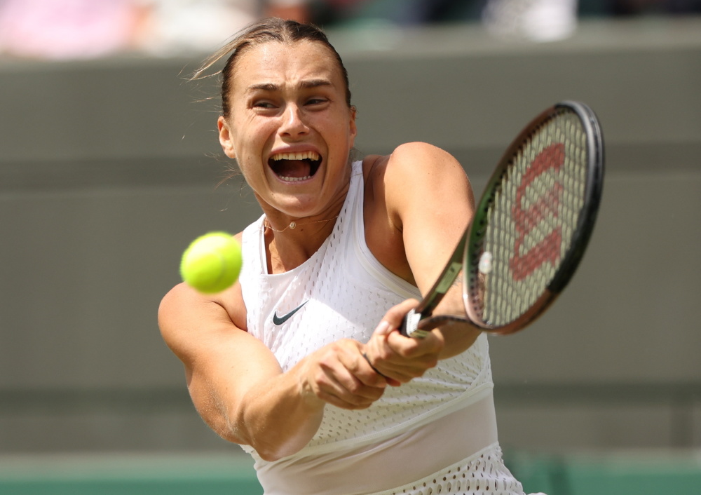 网球温网萨巴伦卡晋级女单半决赛