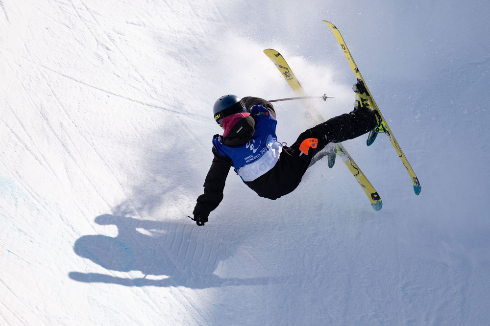 自由式滑雪公开组男子u型场地预赛赛况