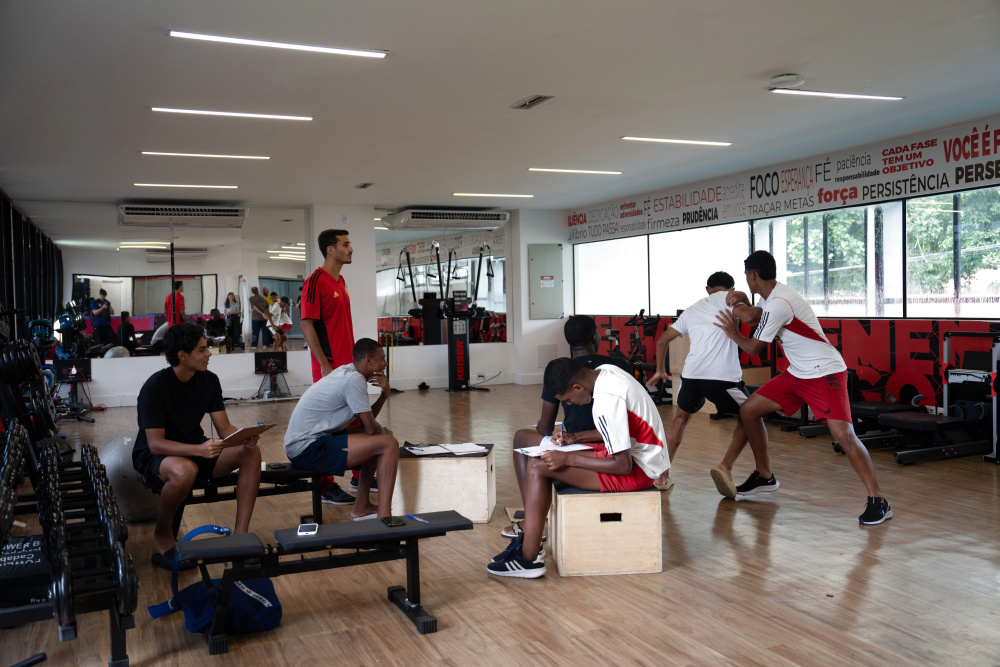 四分之一巴西人支持的足球队如何搞青训