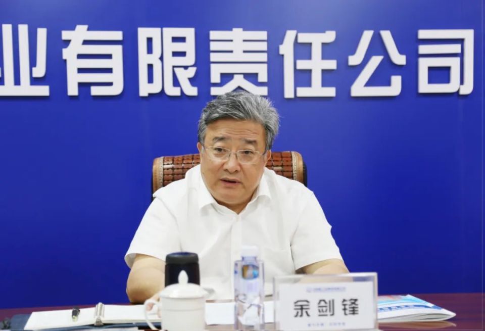 余剑锋赴中核内蒙古矿业辽宁核电调研指导工作