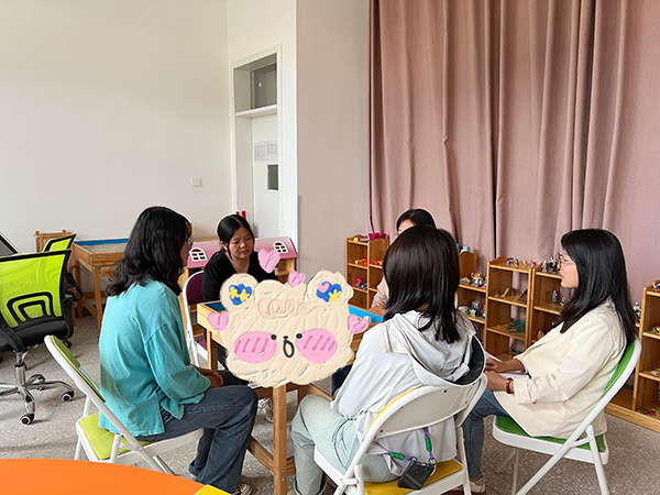 龙泉驿区特殊教育学校赴越西特校进行交流指导