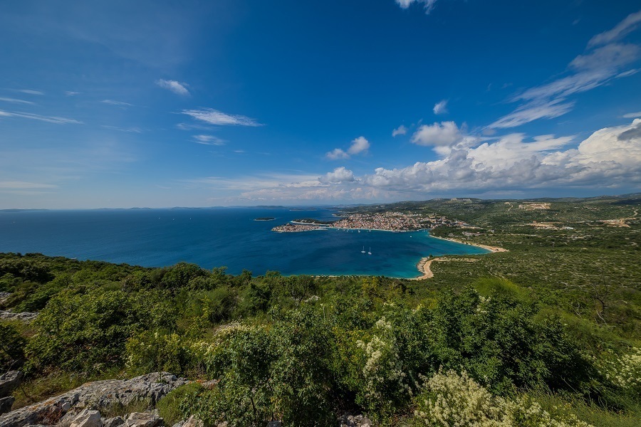克罗地亚海滨小城风景优美
