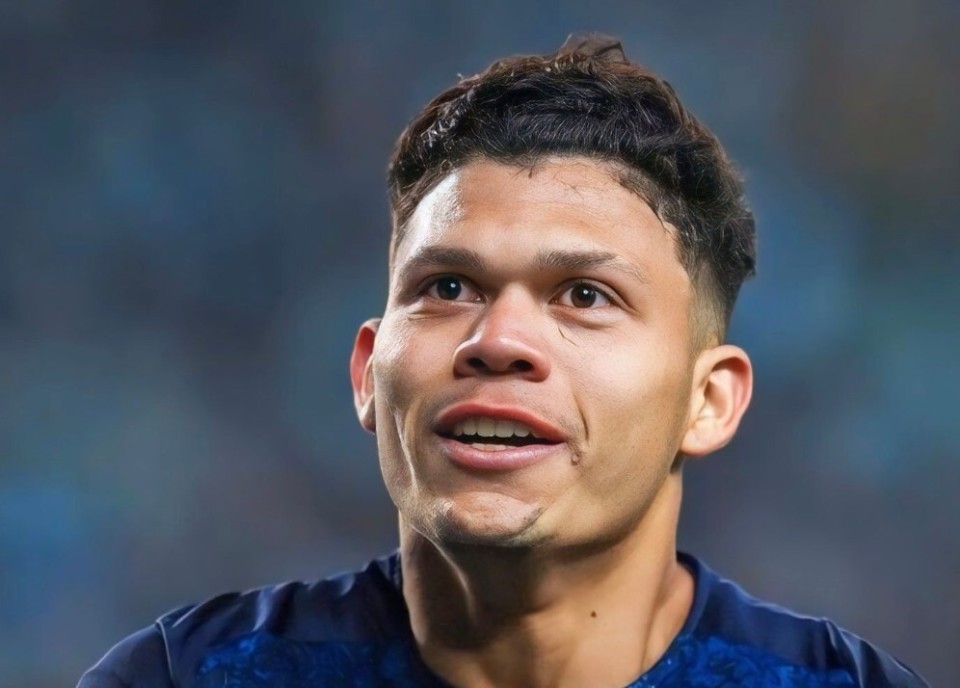 葡媒:热刺,切尔西,曼联都看上波尔图的前锋埃万尼尔松