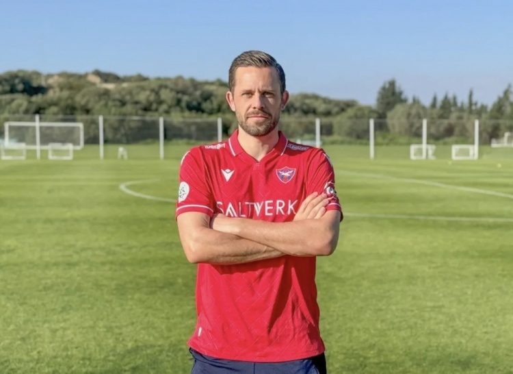 "大狙"再现!34岁西古德森加盟冰岛球队雷克雅未克矛隼