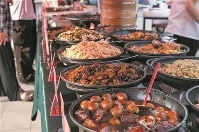 温州市区老牌酒楼现制家常菜外摆，这是要颠覆餐饮界？