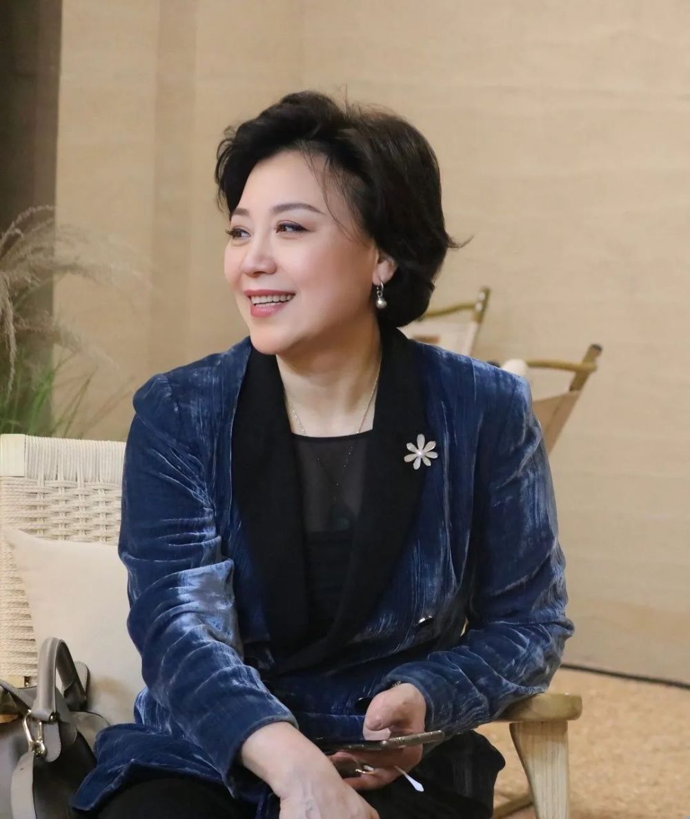 李佩红京剧程派表演艺术家关派刀马旦领军人物个人经历上海戏剧学院