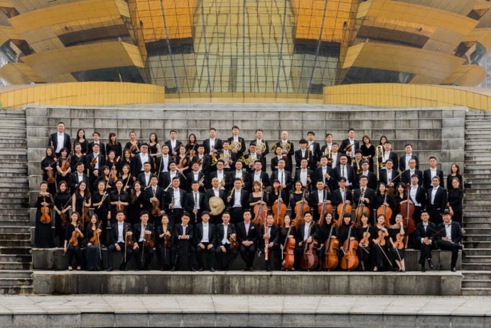 春风又绿江南岸.