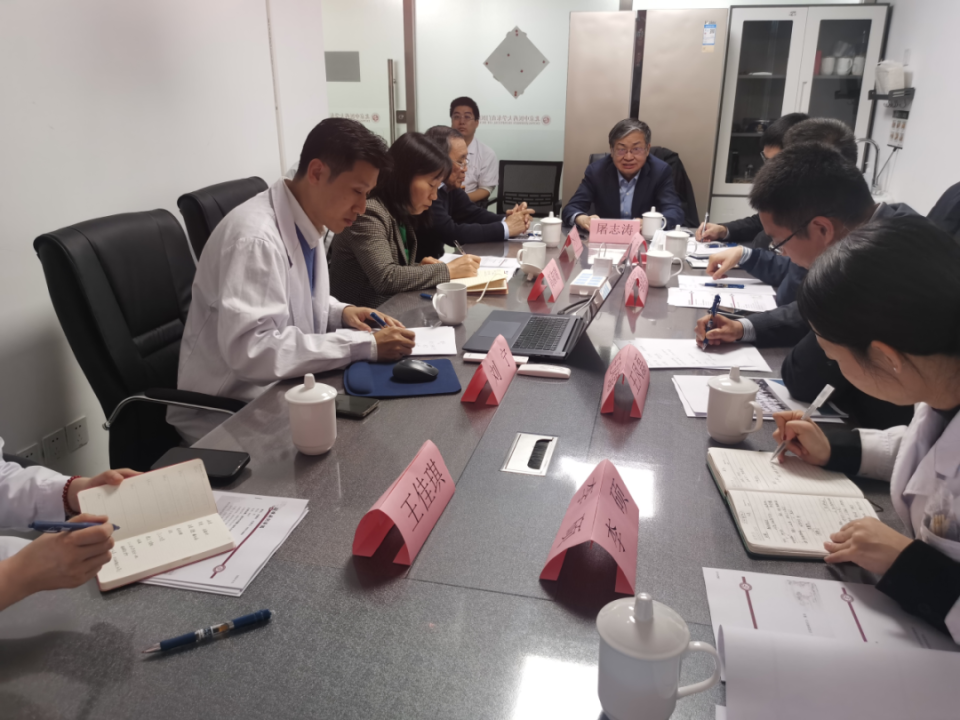 關(guān)于東直門醫(yī)院幫忙掛號陪同看病病歷資料代打印，省心又方便的信息