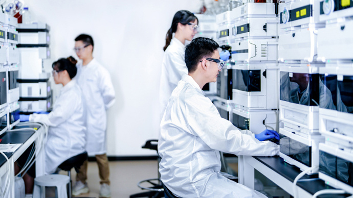 生物技术股份有限公司携手华东理工大学,江苏百林科生物科技有限公司