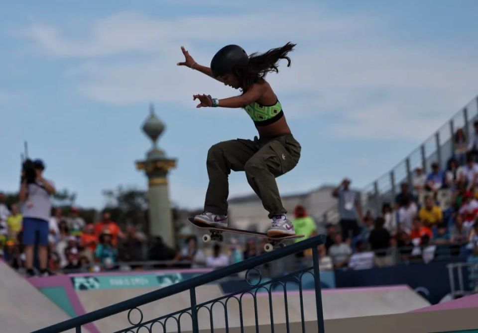 14岁的崔宸曦获得滑板女子街式赛第4名