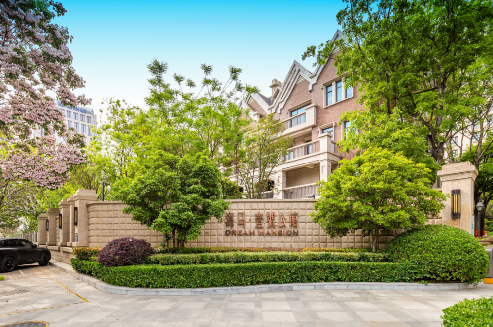 此次最后数套海马壹号公馆的入市开售,引来的必然是一次财富与眼光