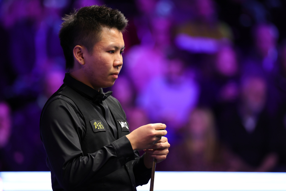 斯诺克英锦赛周跃龙晋级八强