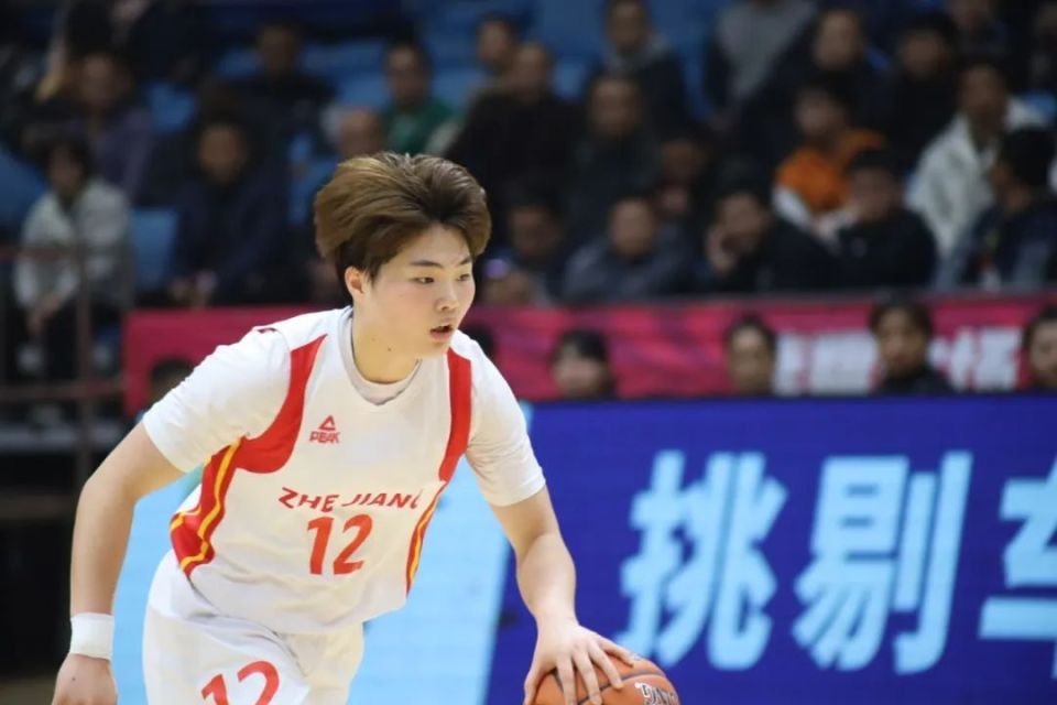 【WCBA联赛】第三十八轮｜浙江稠州银行72-84不敌山西竹叶青酒_腾讯新闻