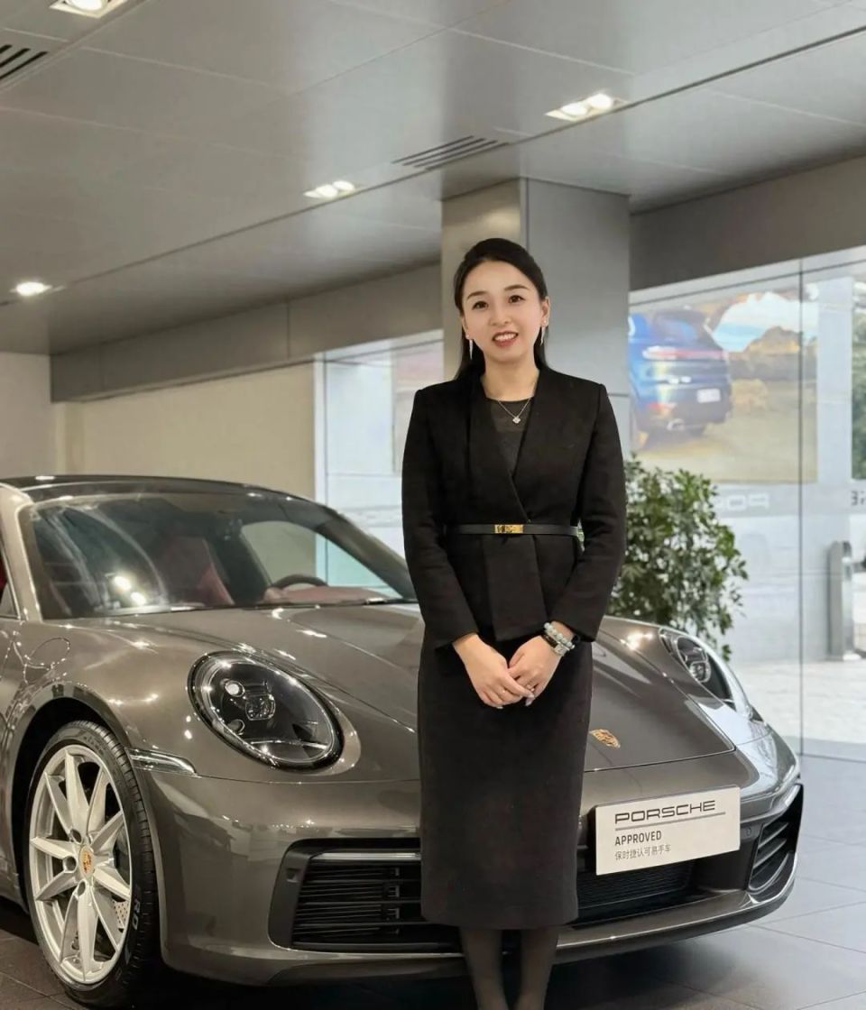 文 |鹿鸣编辑 | 孙大圣近段时间,一位青岛女销售一年卖170台保时捷的