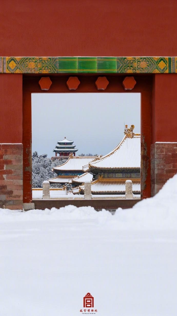 故宫博物院发18张雪景大图,六百年岁月痕迹,被大雪温柔包裹,未来5天